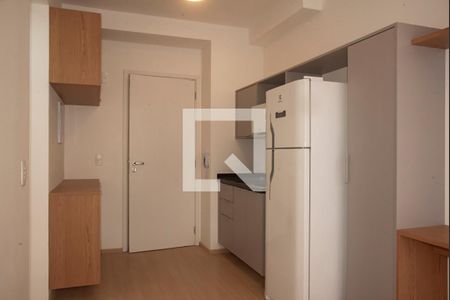 Sala/Cozinha de apartamento à venda com 1 quarto, 28m² em Mirandópolis, São Paulo