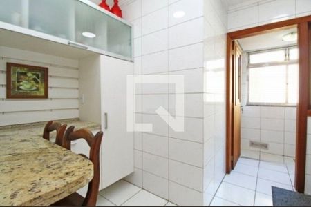 Apartamento à venda com 2 quartos, 74m² em Petrópolis, Porto Alegre