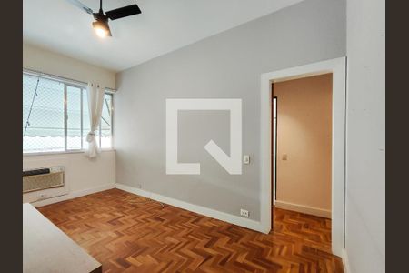 Apartamento à venda com 60m², 2 quartos e sem vagaSala