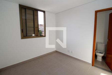 Quarto 2 de apartamento para alugar com 2 quartos, 60m² em Sagrada Família, Belo Horizonte