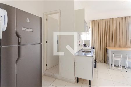 Cozinha de kitnet/studio para alugar com 1 quarto, 32m² em Freguesia do Ó, São Paulo