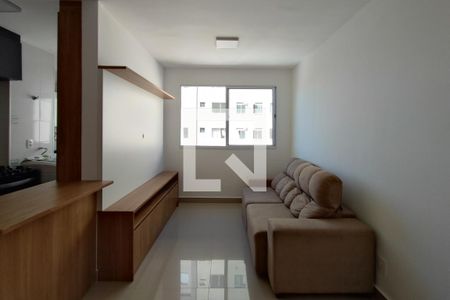 Sala de apartamento para alugar com 2 quartos, 44m² em Parque Industrial, Campinas