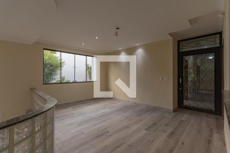 Sala de casa para alugar com 3 quartos, 526m² em Pampulha, Belo Horizonte