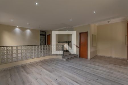 Sala de casa para alugar com 3 quartos, 526m² em Pampulha, Belo Horizonte