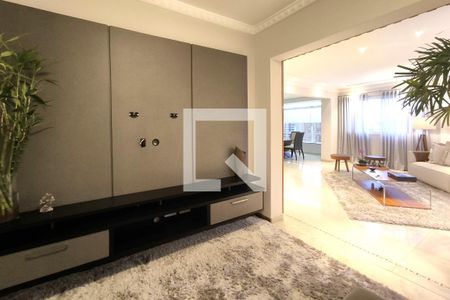 Sala de TV de apartamento à venda com 3 quartos, 200m² em Vila Virginia, Jundiaí