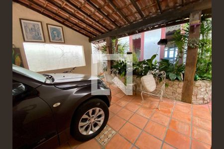 Casa à venda com 7 quartos, 400m² em São Francisco, Niterói