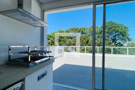 Casa à venda com 300m², 3 quartos e 5 vagas Casa à venda com 300m², 3 quartos e 5 vagasÁrea da Churrasqueira