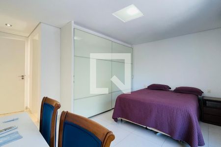 Casa à venda com 300m², 3 quartos e 5 vagas Casa à venda com 300m², 3 quartos e 5 vagasSuíte 2