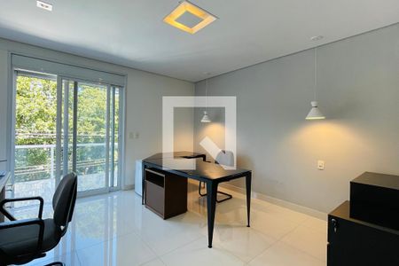 Casa à venda com 300m², 3 quartos e 5 vagas Casa à venda com 300m², 3 quartos e 5 vagasSuíte 3