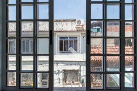 Vista do Quarto 1 de casa para alugar com 2 quartos, 65m² em Vaz Lobo, Rio de Janeiro