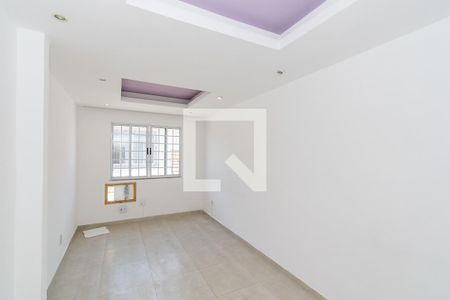 Quarto 1 de casa para alugar com 2 quartos, 65m² em Vaz Lobo, Rio de Janeiro