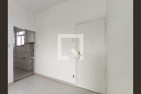 Entrada de apartamento à venda com 1 quarto, 36m² em São Cristóvão, Rio de Janeiro