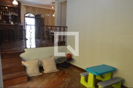 Sala 2 de casa à venda com 6 quartos, 300m² em Jacarepaguá, Rio de Janeiro