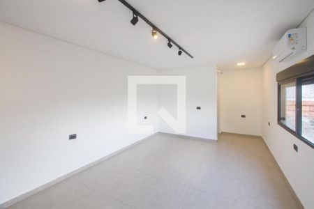 Sala/Quarto de apartamento para alugar com 1 quarto, 38m² em Jardim Germania, São Paulo