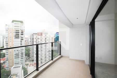 Varanda de kitnet/studio à venda com 1 quarto, 32m² em Indianópolis, São Paulo