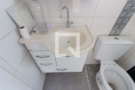 Banheiro de apartamento à venda com 2 quartos, 40m² em Jardim Helena, São Paulo