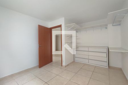 Quarto 1 de apartamento para alugar com 1 quarto, 52m² em Taquara, Rio de Janeiro