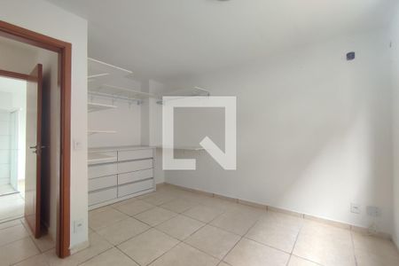 Quarto 1 de apartamento para alugar com 1 quarto, 52m² em Taquara, Rio de Janeiro