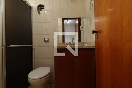 Banheiro da Suíte de apartamento para alugar com 1 quarto, 45m² em Subsetor Sul - 3 (s-3), Ribeirão Preto