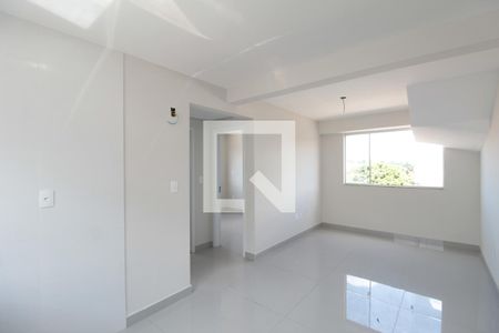 Sala  de apartamento à venda com 3 quartos, 100m² em Letícia, Belo Horizonte