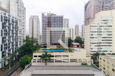 Sala - Vista de apartamento à venda com 2 quartos, 84m² em Santo Amaro, São Paulo