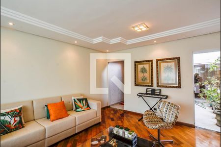 Sala de casa à venda com 3 quartos, 180m² em Vila Scarpelli, Santo André