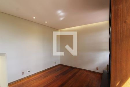 Sala de TV de casa para alugar com 3 quartos, 230m² em Paquetá, Belo Horizonte