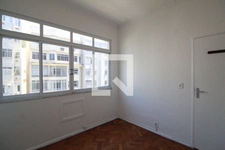 Quarto 1 de apartamento para alugar com 2 quartos, 70m² em Copacabana, Rio de Janeiro