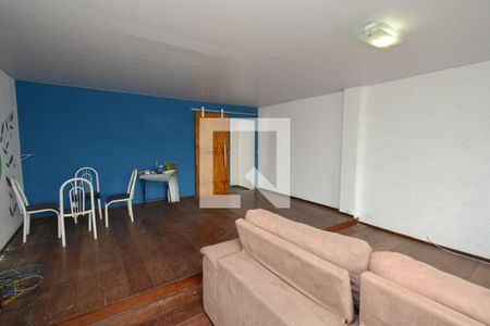 Sala de casa à venda com 4 quartos, 220m² em Jardim dos Prados, São Paulo