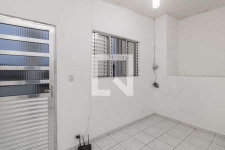 Sala/Quarto de casa para alugar com 1 quarto, 15m² em Vila Ré, São Paulo