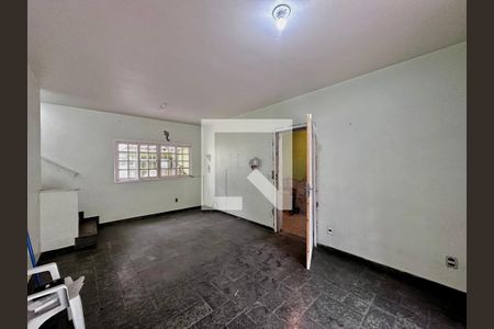 Sala de casa para alugar com 2 quartos, 160m² em Jardim das Acacias, São Paulo