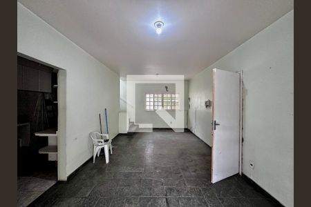 Sala de casa para alugar com 2 quartos, 160m² em Jardim das Acacias, São Paulo