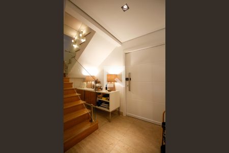 Casa à venda com 450m², 3 quartos e 3 vagas Casa à venda com 450m², 3 quartos e 3 vagasHall de Entrada