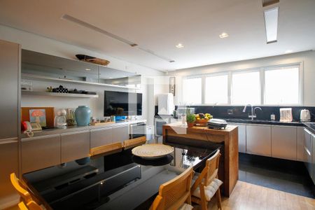 Casa à venda com 450m², 3 quartos e 3 vagas Casa à venda com 450m², 3 quartos e 3 vagasCozinha