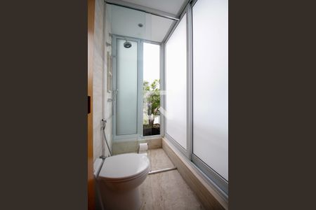 Casa à venda com 450m², 3 quartos e 3 vagas Casa à venda com 450m², 3 quartos e 3 vagasBanheiro Social