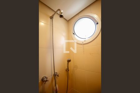 Casa à venda com 450m², 3 quartos e 3 vagas Casa à venda com 450m², 3 quartos e 3 vagasBanheiro da Suíte 1