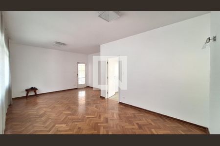 Sala de casa à venda com 4 quartos, 240m² em Vila Ipojuca, São Paulo