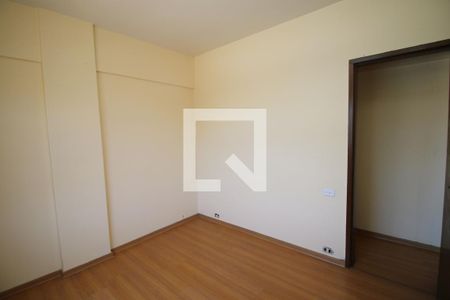 Quarto1 de apartamento para alugar com 2 quartos, 53m² em Olaria, Rio de Janeiro