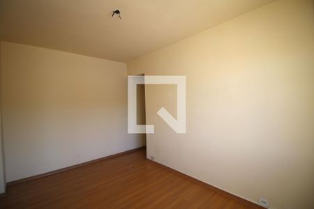 Sala de apartamento para alugar com 2 quartos, 53m² em Olaria, Rio de Janeiro