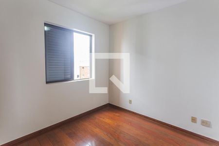 Suíte de apartamento para alugar com 3 quartos, 105m² em Santo Agostinho, Belo Horizonte