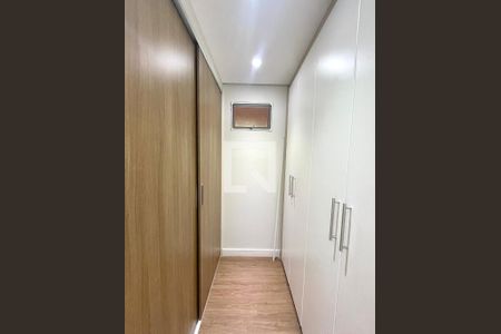 Closet de casa de condomínio para alugar com 3 quartos, 210m² em Jardim Tereza Cristina, Jundiaí