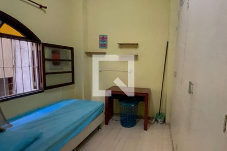 Sala/Quarto de casa para alugar com 1 quarto, 300m² em Jardim Vinte E Cinco de Agosto, Duque de Caxias