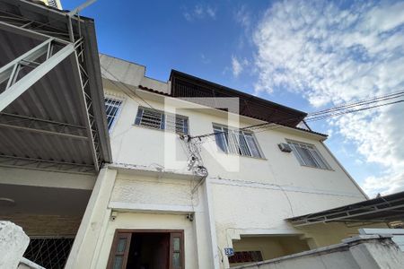 Fachada de casa para alugar com 1 quarto, 300m² em Jardim Vinte E Cinco de Agosto, Duque de Caxias