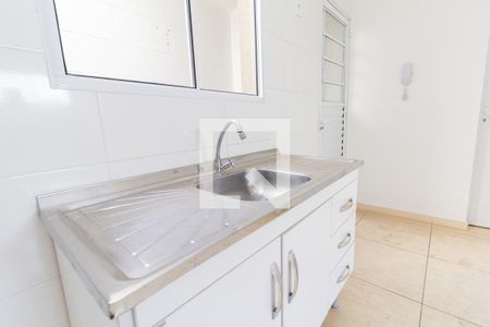 Sala e Cozinha de apartamento para alugar com 2 quartos, 47m² em Vila Ré, São Paulo