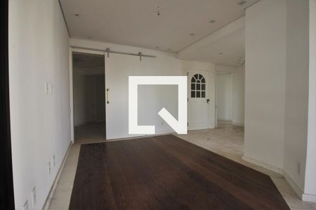 Apartamento à venda com 3 quartos, 244m² em Vila Suzana, São Paulo