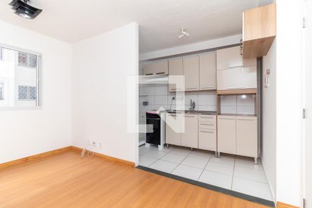 Sala de apartamento para alugar com 2 quartos, 43m² em Jardim Brasilia, São Paulo