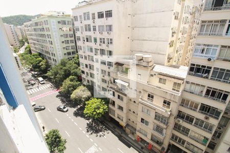 Vista da Sala de apartamento à venda com 2 quartos, 65m² em Copacabana, Rio de Janeiro