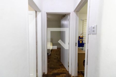 Corredor de apartamento à venda com 2 quartos, 87m² em Centro Histórico, Porto Alegre