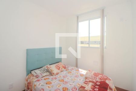 Quarto 2 de apartamento para alugar com 2 quartos, 39m² em Rubem Berta, Porto Alegre