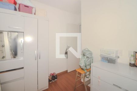 Quarto 1 de apartamento para alugar com 2 quartos, 39m² em Rubem Berta, Porto Alegre